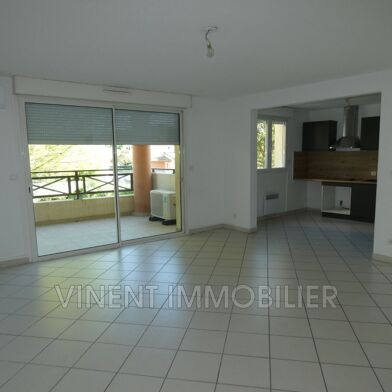 Appartement 3 pièces 850 €