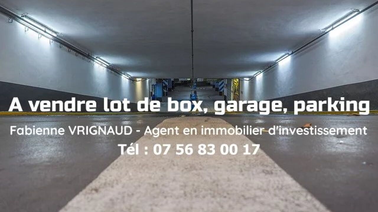 garage  pièces 13 m2 à vendre à Saint-Denis (93200)