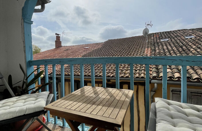 Maison de village renovée avec terrasse et balcon vue sur le — photo 2