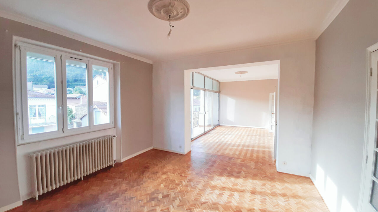 maison 9 pièces 208 m2 à vendre à Lalevade-d'Ardèche (07380)