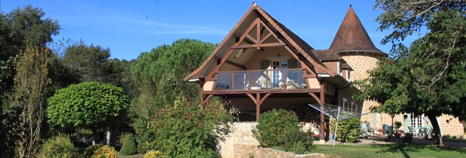 Maison 12 Pièces 300 m² à vendre à Altillac (19120)