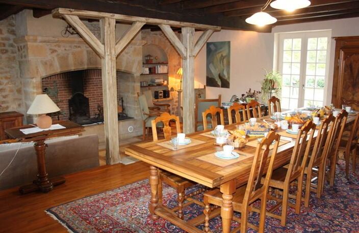 Maison en pierre de 12 pièces principales — photo 2