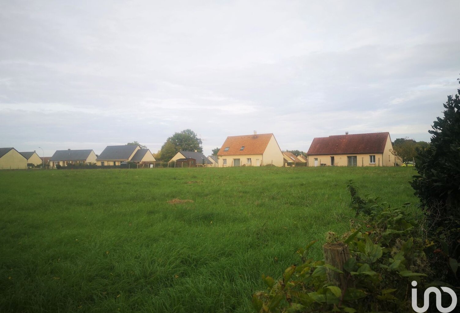 Vente Terrain 484 m&sup2; — photo 1