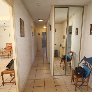 Appartement 4 pièces 75000 €