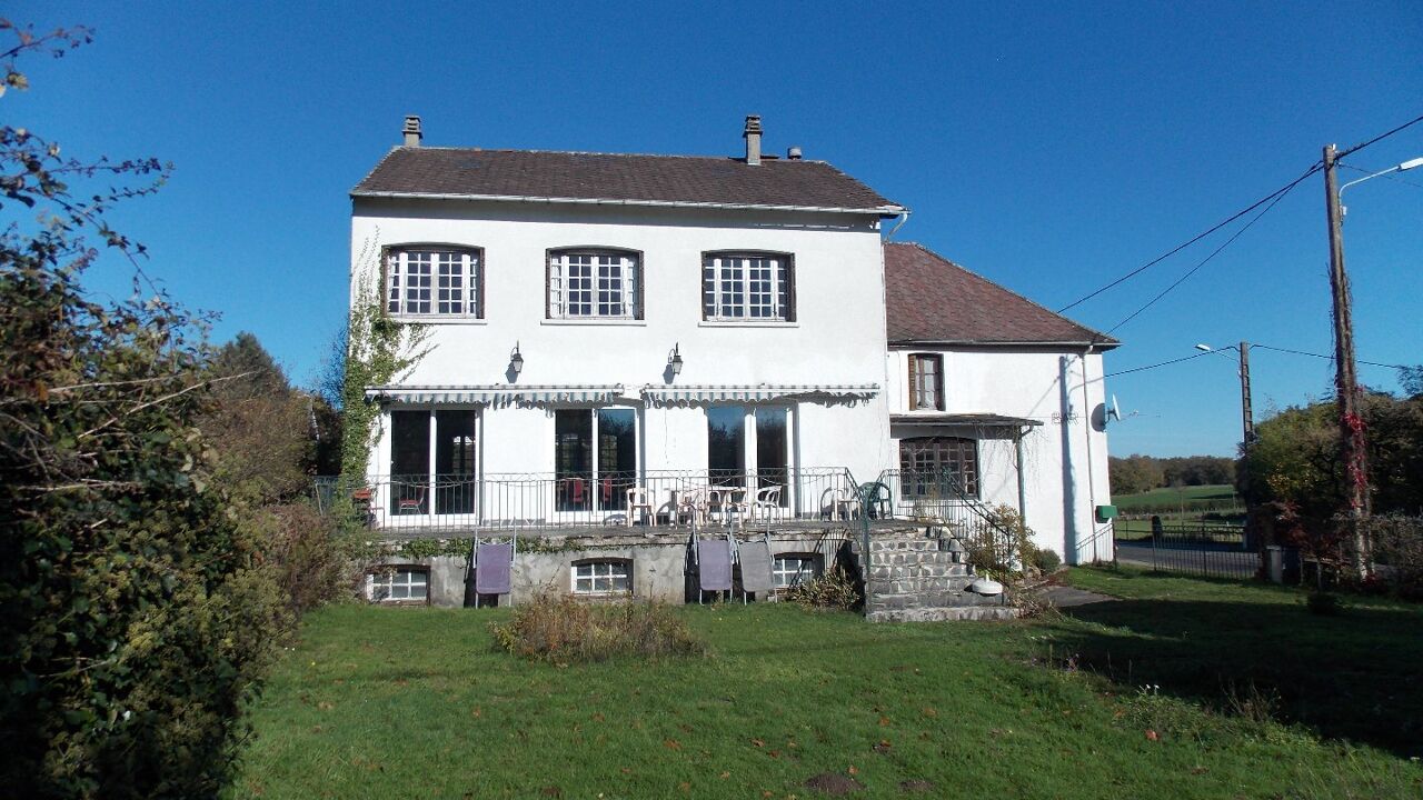 maison 12 pièces 300 m2 à vendre à Château-Chervix (87380)