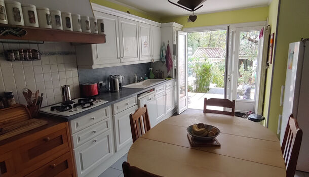 Villa / Maison 7 pièces  à vendre Pons 17800