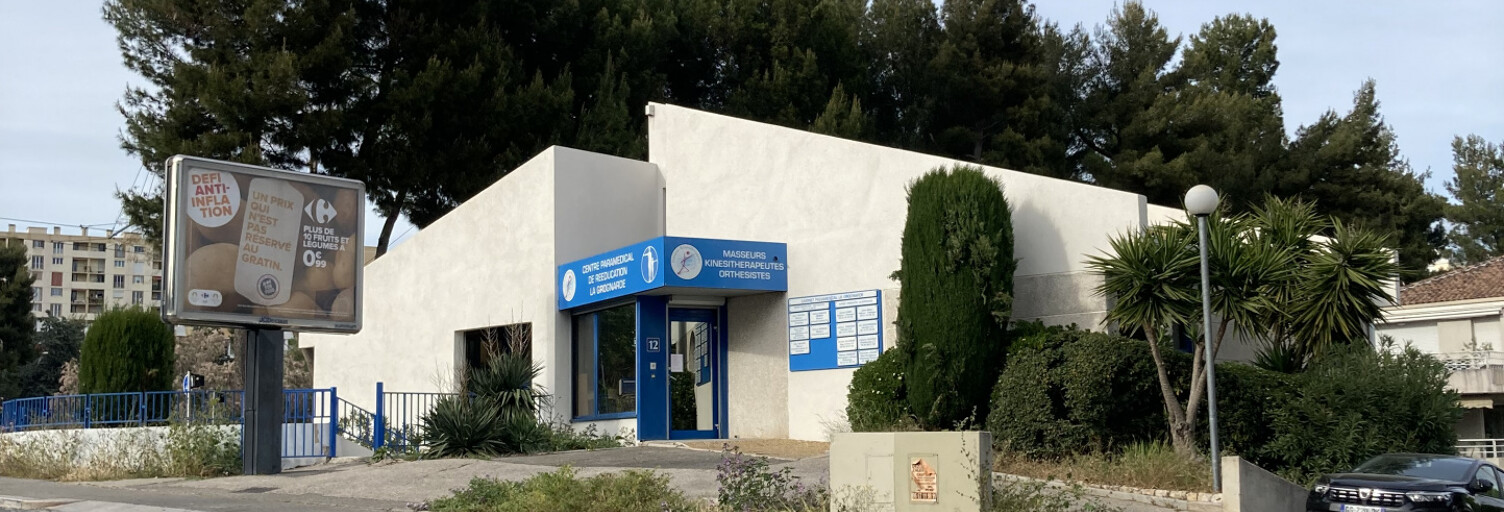 Bureau  15 m² à louer à Marseille 11 (13011)