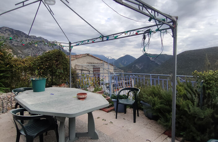 Maison 4 pièces plus dépendances sur un Terrain de 238 m2 — photo 3