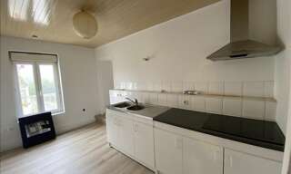 Immeuble   m² à vendre à Saint-Martin-du-Bois (33910)