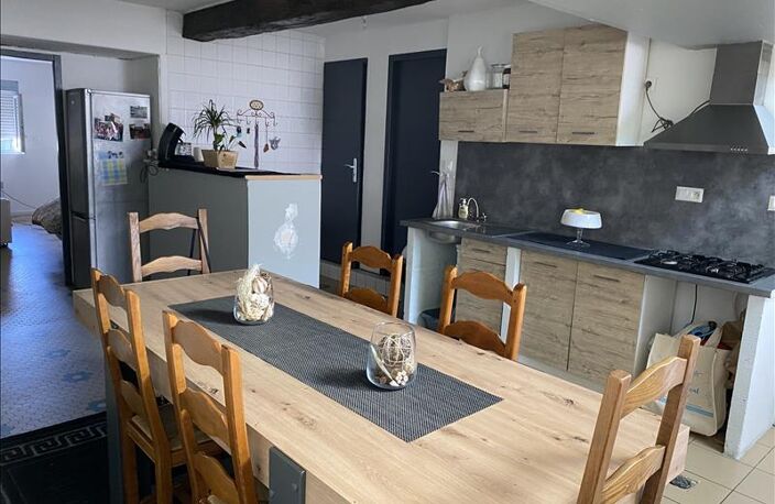 Vente immeuble   Saint-Denis-de-Pile (33910) — photo 4