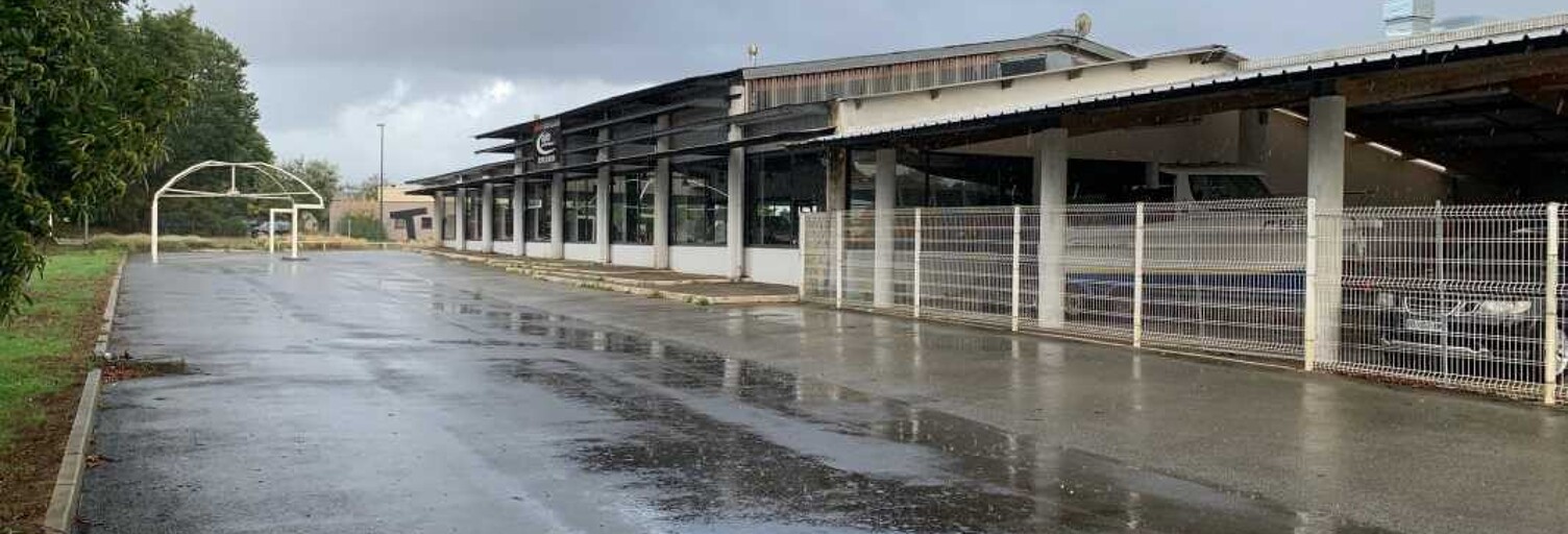 Local industriel  2190 m² à louer à Pluguffan (29700)
