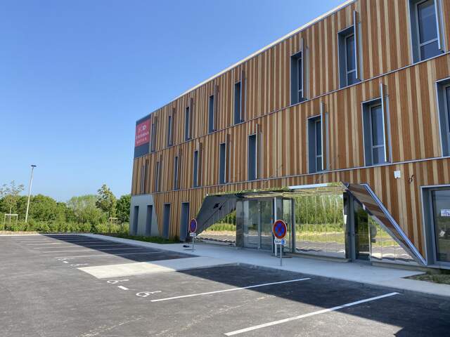 Bureau + parking — photo du bien