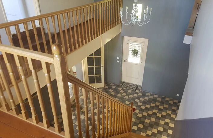 Maison avec piscine à vendre proche La Trimouille 86 — photo 4