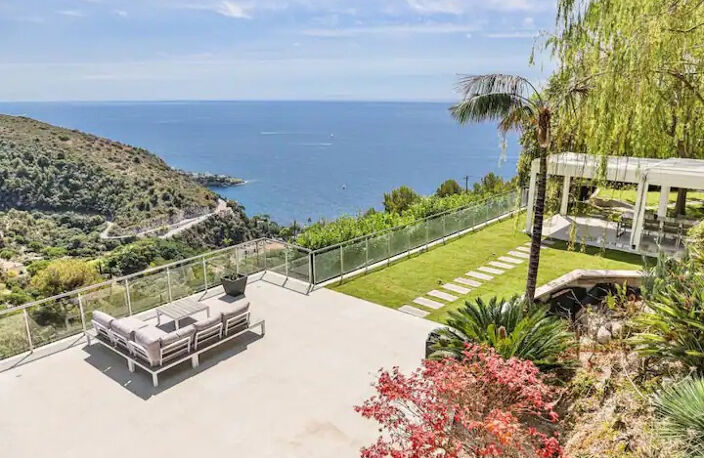 Villa vue mer sur Èze 5 chambres — photo 3