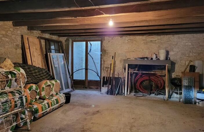 Maison à rénover près de Champagne Mouton - Charente — photo 2