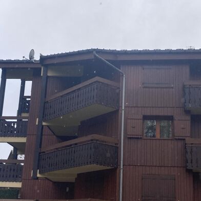 Appartement 2 pièces 241500 €