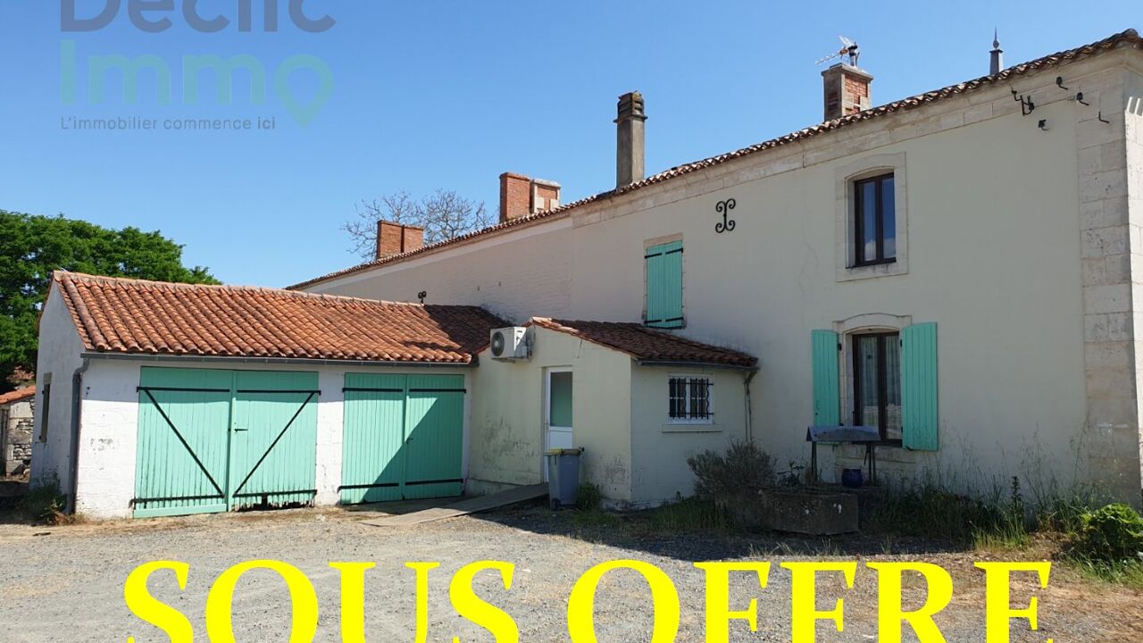 maison 4 pièces 130 m2 à vendre à Saint-Pierre-le-Vieux (85420)