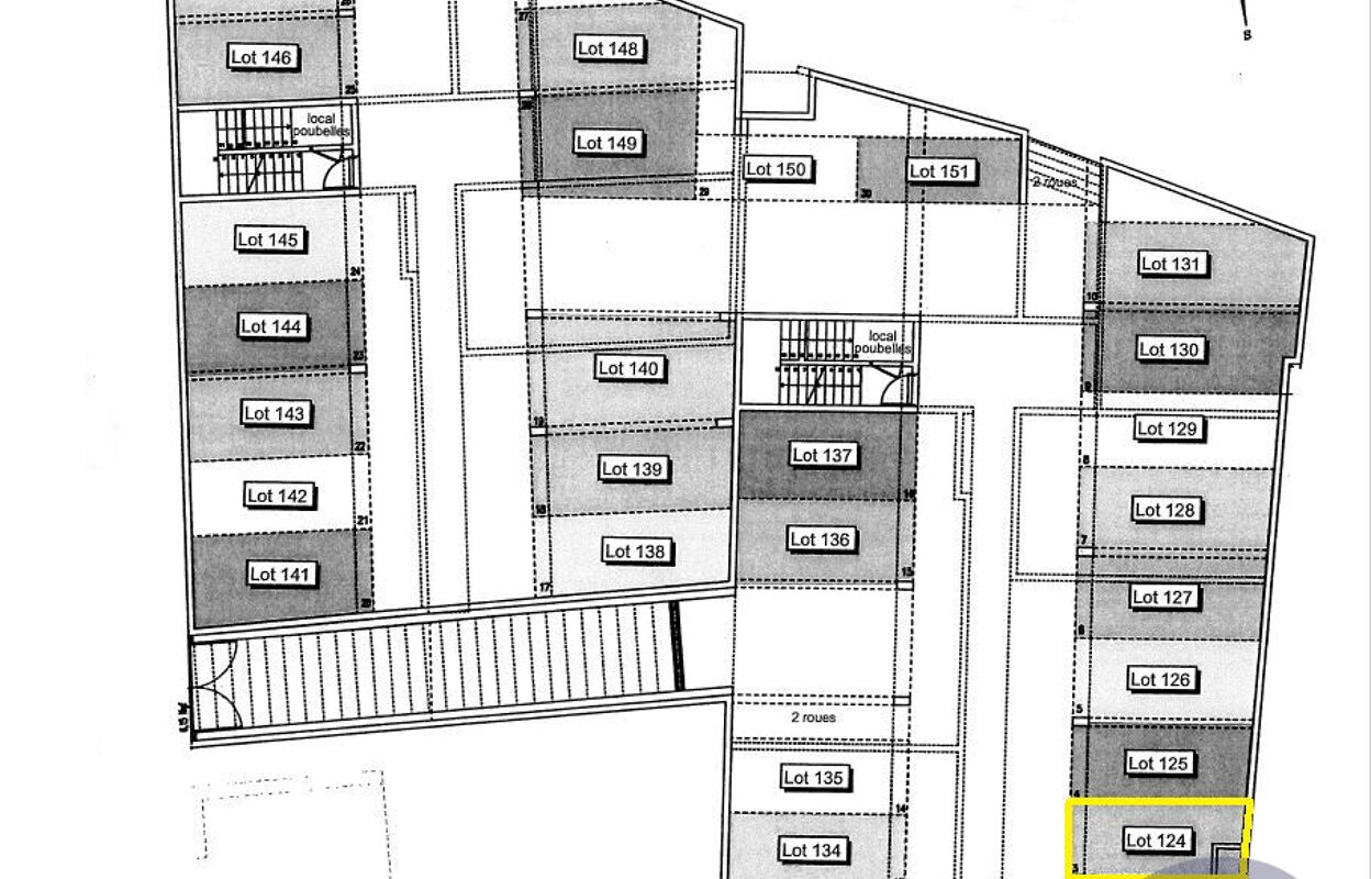 garage  pièces 13 m2 à vendre à Saintes (17100)