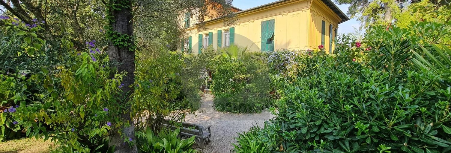 Maison 18 Pièces 431 m² à vendre à Roquebrune-Cap-Martin (06190)