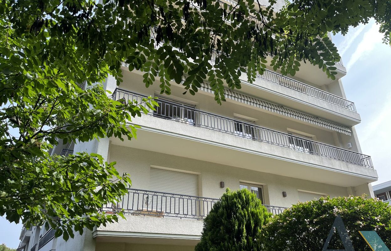 appartement 5 pièces 142 m2 à vendre à Le Bouscat (33110)