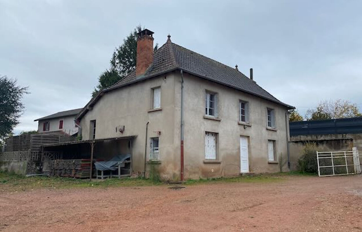 maison 4 pièces 110 m2 à vendre à Artaix (71110)