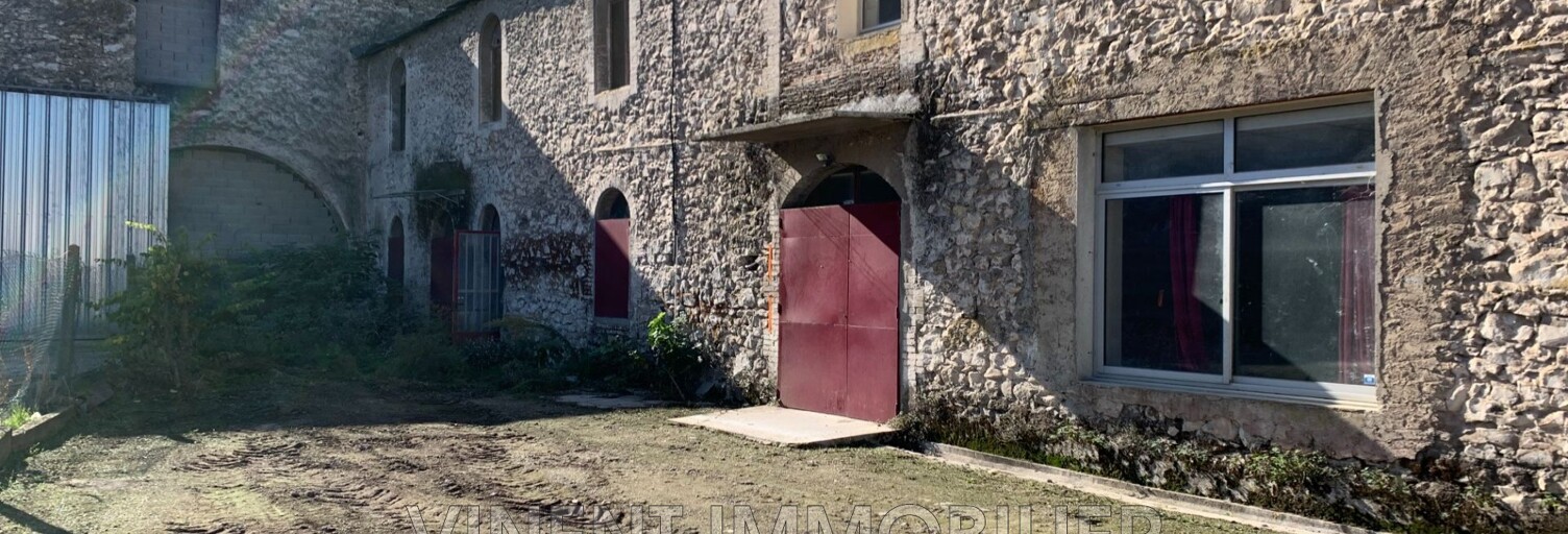 Commerce  166 m² à louer à Le Teil (07400)