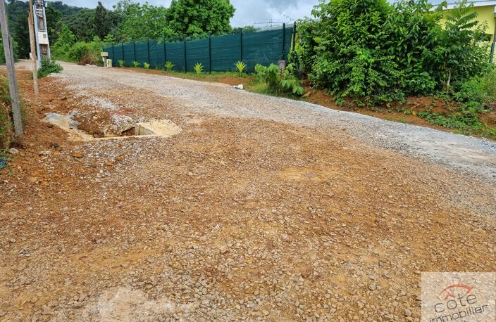 REMIRE-MONTJOLY TERRAIN  14999m²  A VENDRE  zone pavillonaire² — photo 2