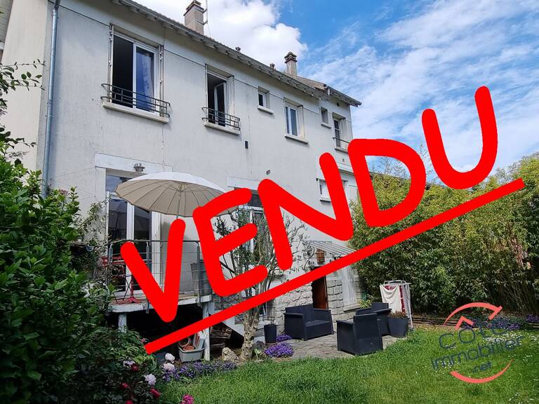 CACHAN A VENDRE QT DES LUMIERES GRANDE MAISON FAMILIALE 10 P  AVEC JARDIN 
RER B 5Mn et LIGNE 15 (possibilité INVESTISSEMENT LOCATIF) — photo 1