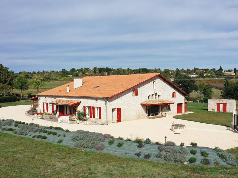 Aux portes de la ville de Marmande — photo 1