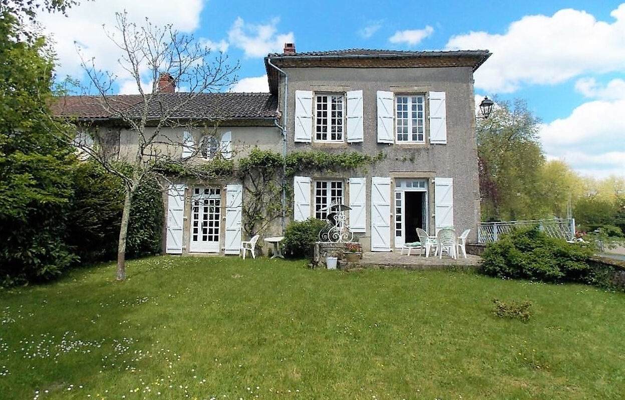 maison 6 pièces 217 m2 à vendre à Saint-Mathieu (87440)