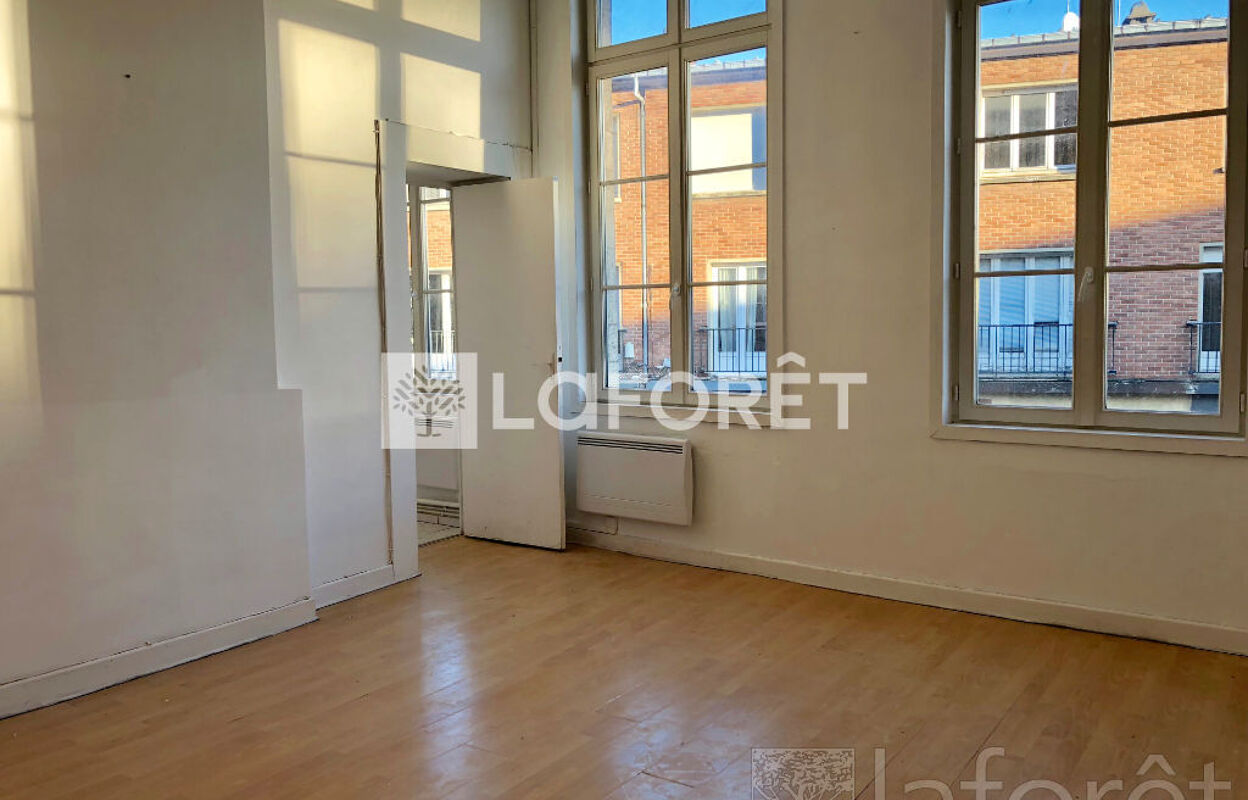 immeuble  pièces 107 m2 à vendre à Valenciennes (59300)