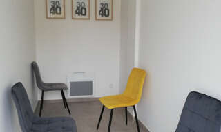 Bureau  36 m² à louer à Saint-André-le-Gaz (38490)