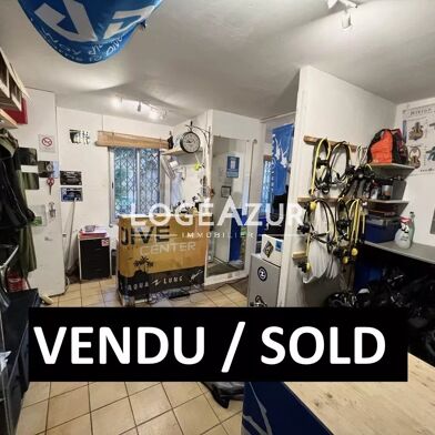 Commerce 2 pièces 110000 €