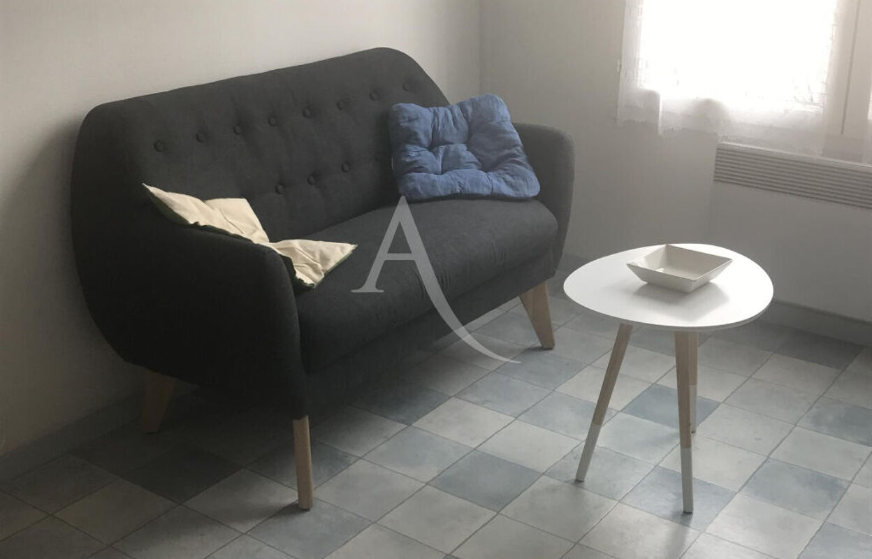 appartement 1 pièces 27 m2 à louer à Rochefort (17300)