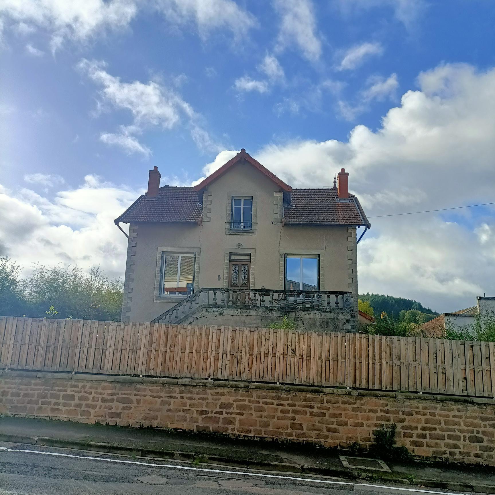 Photo Vente Maison bourgeoise 130 m² à Chauffailles 170 000 ¤ image 2/4