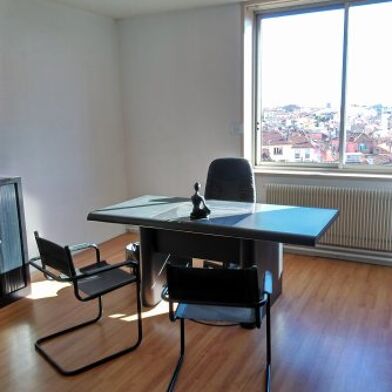 Bureau 45 m²