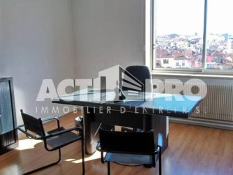Bureaux à vendre — photo 1