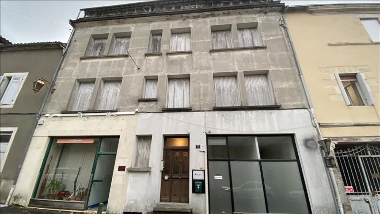 maison 10 pièces 340 m2 à vendre à Thiviers (24800)