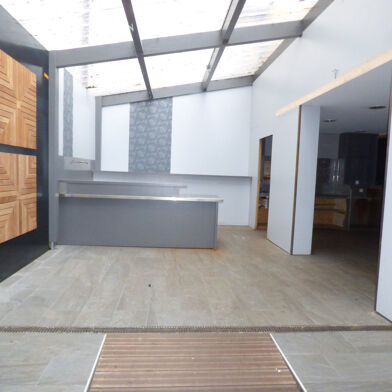 Commerce  160500 €