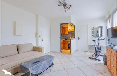 appartement 2 pièces 33 m2 à vendre à Aubergenville (78410)