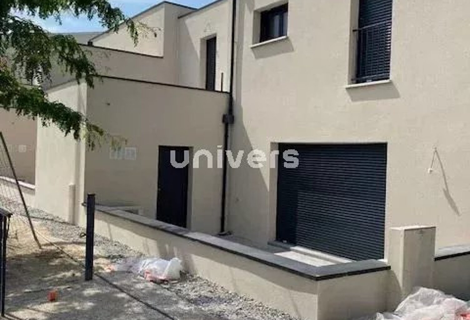 MAISON de 106 m² à VALENCE — photo 1