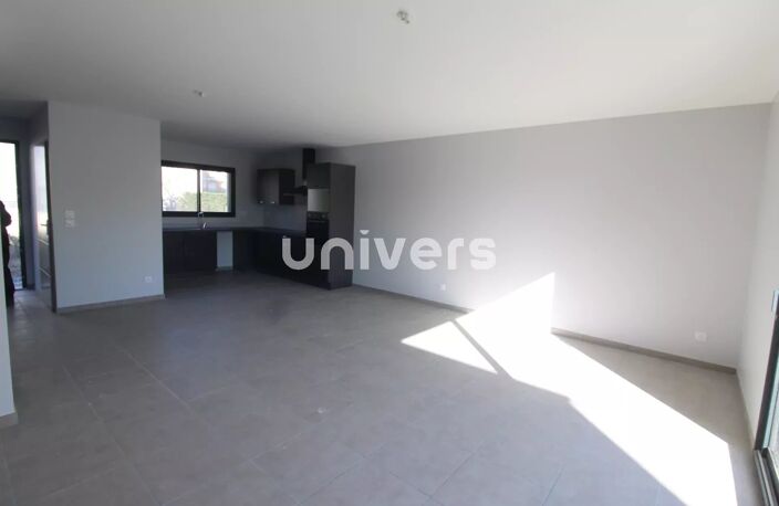 MAISON de 106 m² à VALENCE — photo 2
