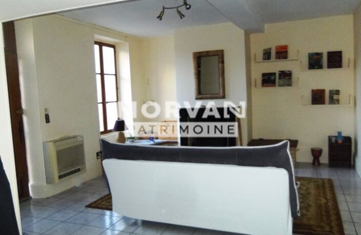 GRANDE MAISON DE BOURG 10 PIECES 182.4 M2 AU COEUR DE SAINT-SAULGE 59000 EUROS — photo 2