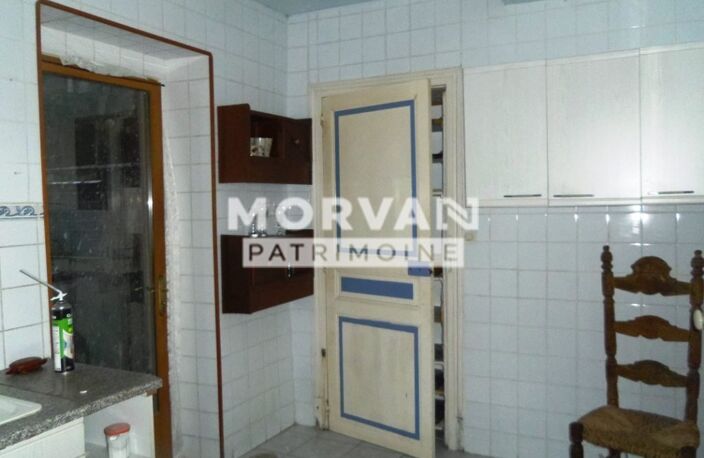 GRANDE MAISON DE BOURG 10 PIECES 182.4 M2 AU COEUR DE SAINT-SAULGE 59000 EUROS — photo 4