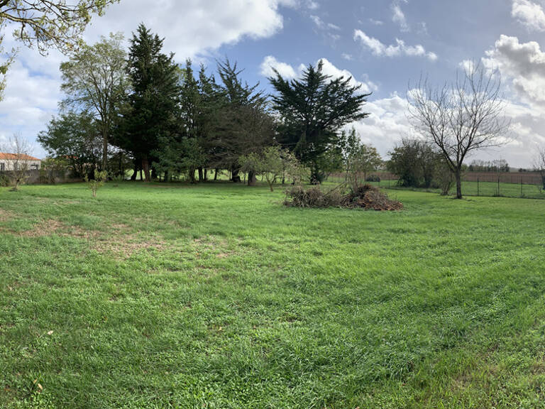 SAINT CYR DU DORET — photo 1