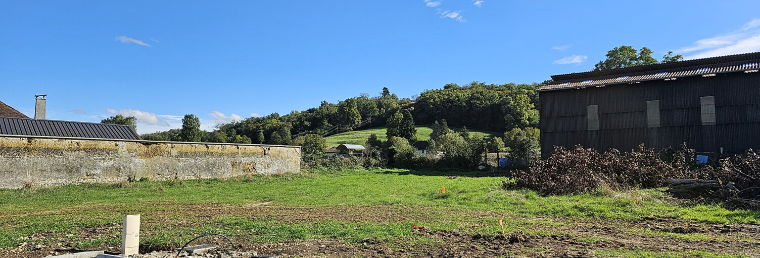 Terrain  608 m² à vendre à Saint-Chef (38890)