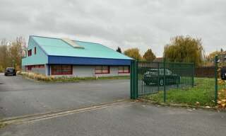Bureau  600 m² à vendre à Beuvry-la-Forêt (59310)