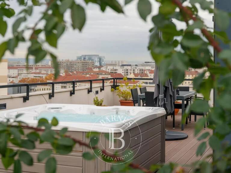 Lyon 7 - Jean Macé - Triplex de 111,54 m² avec Toit Terrasse - 3 Chambres — photo 1