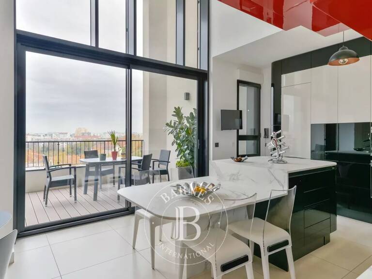 Lyon 7 - Jean Macé - Triplex de 111,54 m² avec Toit Terrasse - 3 Chambres — photo 1