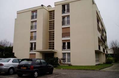 location appartement 655 € CC /mois à proximité de Pessac (33600)
